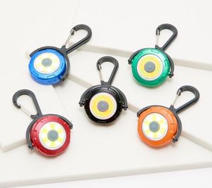lot 3150 image: Retail - $23.50 SecureBrite Clip Lights (5 COUNT)