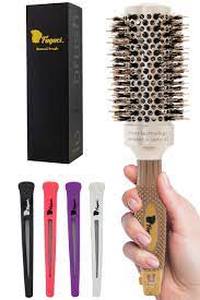 lot 3200 image: Fagaci Hair Brush