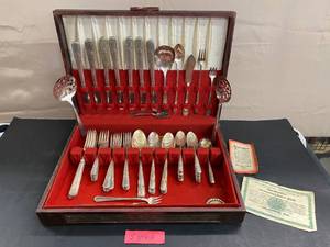 lot 1534 image: W.M. Rogers & Son Silver Plated Utensils