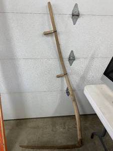 lot 1536 image: Vintage 60 Wood Sickle Complete