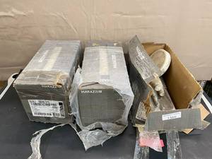 lot 1569 image: Marazzi Porcelain Tile 10.12sq ft Per Cartoon Thickness 516  8mm (2 Full Boxes)