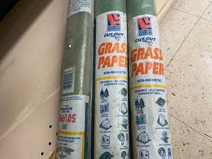 lot 1645 image: Grass Paper Rolls 50 x 99 (3)