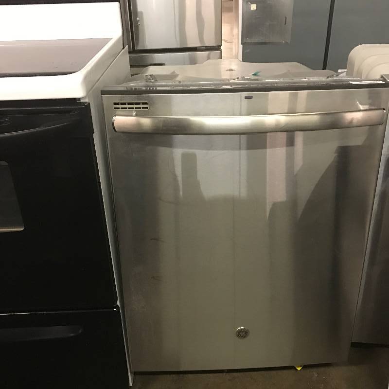 lot 1377 image: GE Stainless Front Dish Washer