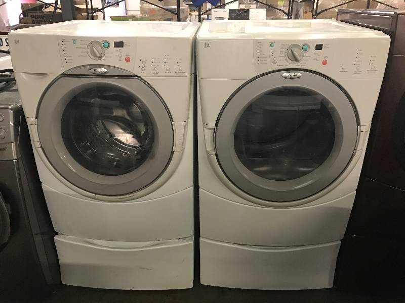 Whirlpool duet front load deals washer and dryer set