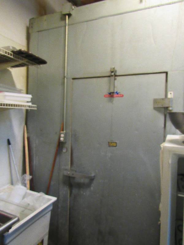 lot 1600 image: 7x8 Iowa Self Containing Walk In Unit