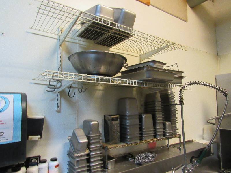 lot 1605 image: Lot Of Stainless With Shelving