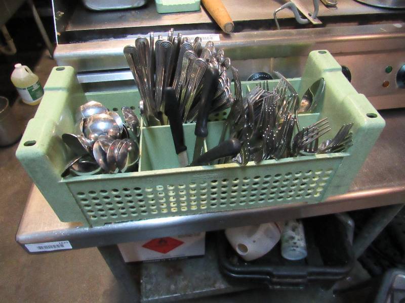 lot 1632 image: Lot of Silverware With Rack