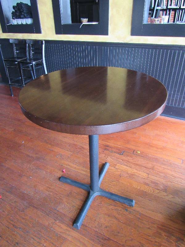 lot 1693 image: 36 Round Solid Wood Top Bar Height Table
