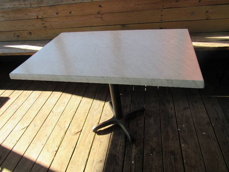 lot 1751 image: 42 Marbled Composite Top Table On Single Heavy Metal Leg