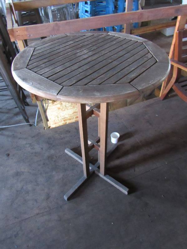 lot 1817 image: 30 Round Top Bar Height Amazonia Table
