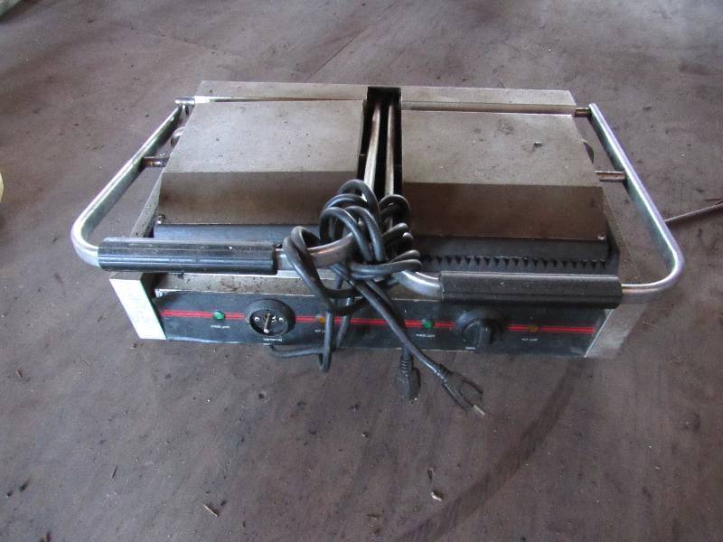 lot 1855 image: Double Panini Press(Unknown MakeModel)