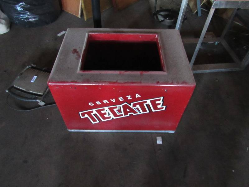 lot 1869 image: Cerveza Tecate Composite Cooler