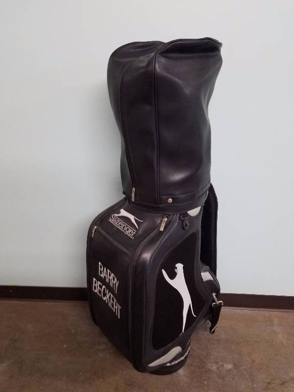 lot 31 image: Slazenger Iron Set with Bag