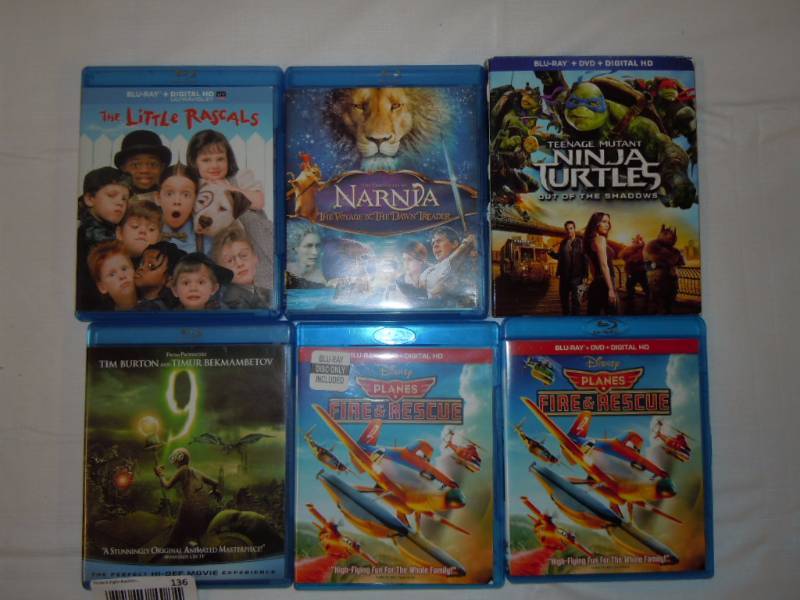 lot 136 image: Lot of Blu-Ray Dvds