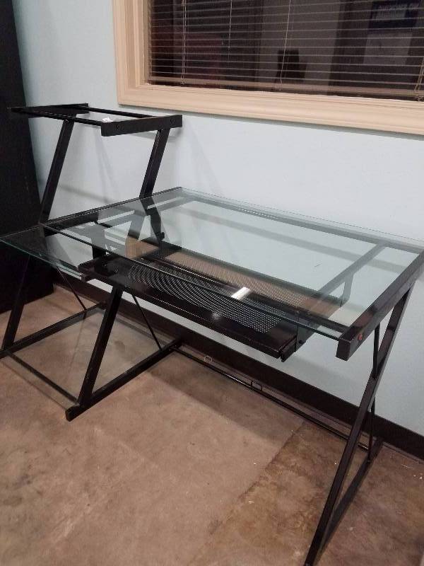 lot 5 image: Glass and Metal Desk