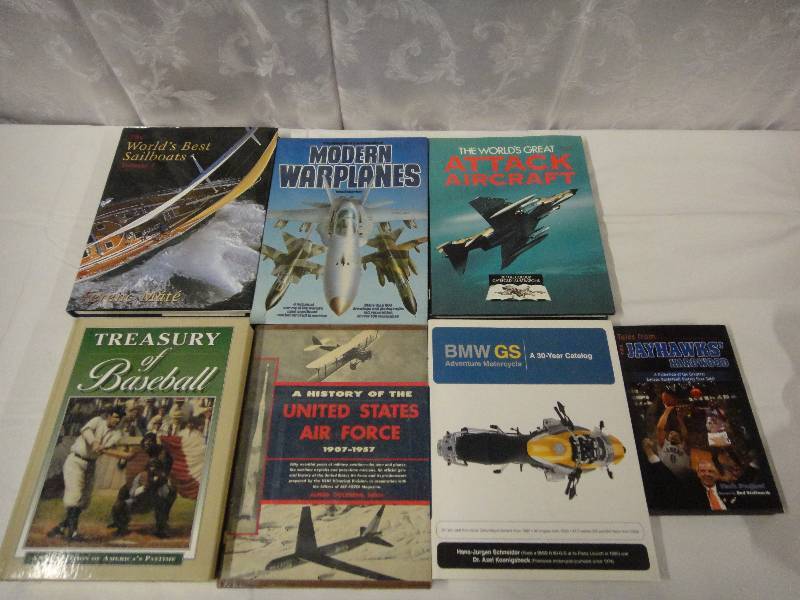 lot 104 image: Lot of Books