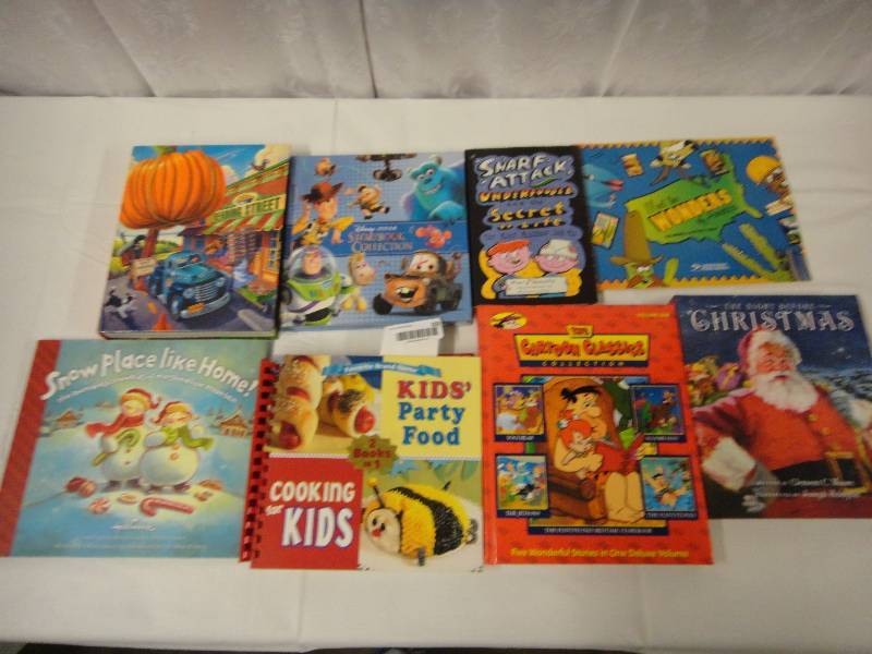 lot 102 image: Lot of Kids Books