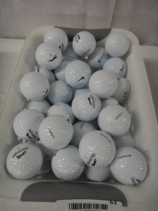 lot 61 image: Lot of Slazenger Golf Balls