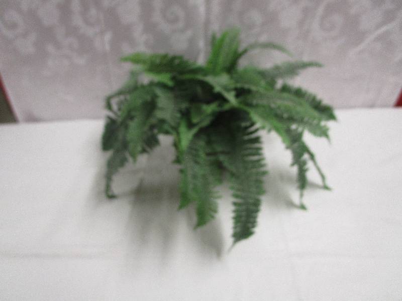 lot 268 image: Artificial Plant