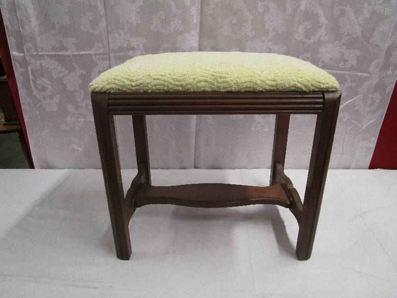 lot 276 image: Padded Stool