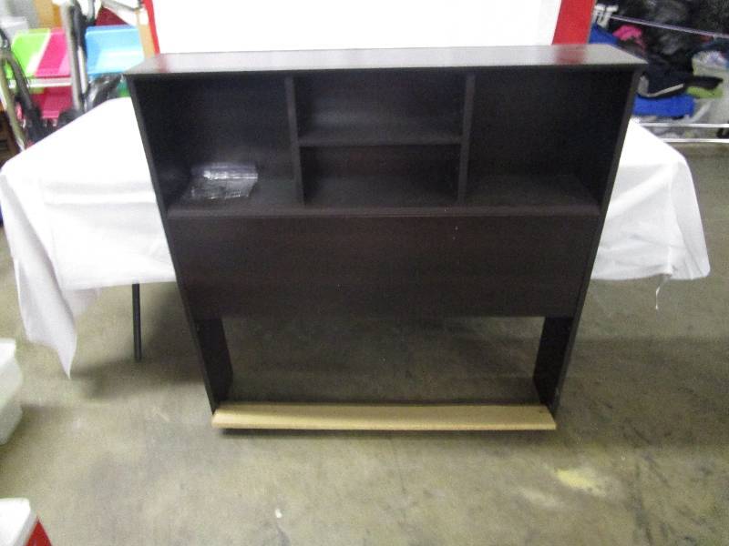 lot 334 image: Twin Size Headboard
