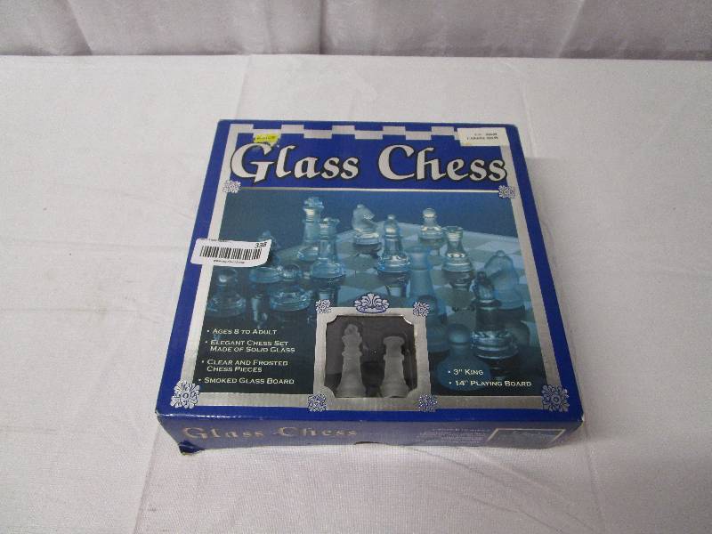 lot 338 image: Glass Chess Set