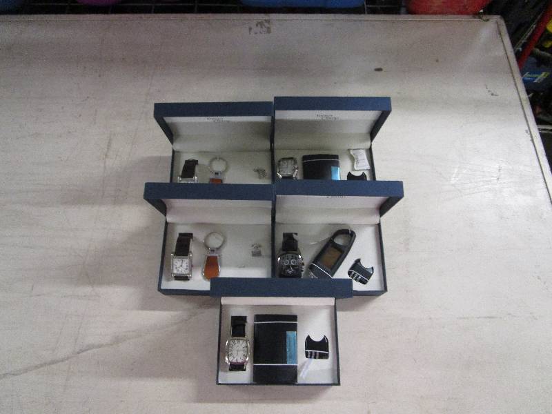 lot 341 image: Lot of 5 Brand New Watch Sets