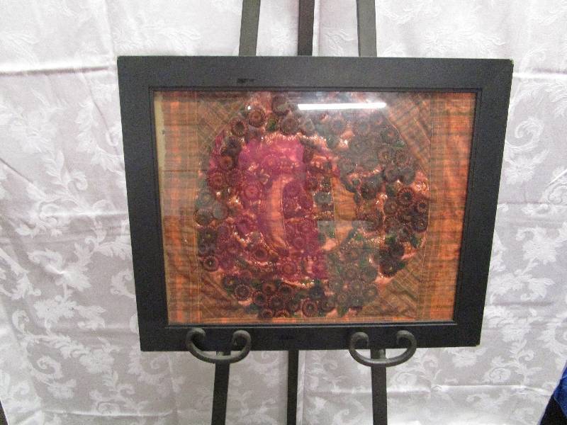 lot 356 image: Wall Dcor
