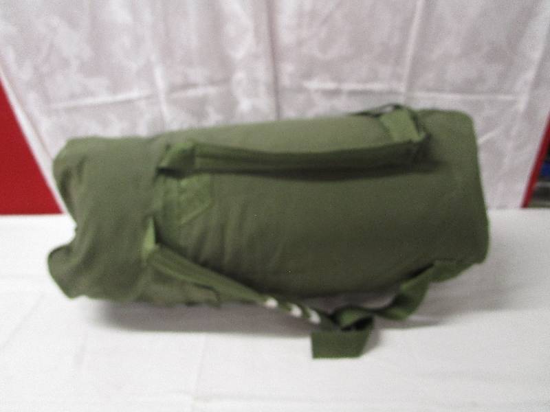 lot 371 image: Military Bag