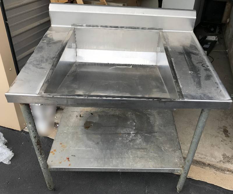 lot 2173 image: Commercial Stainless Steel Table - Donut Glazing