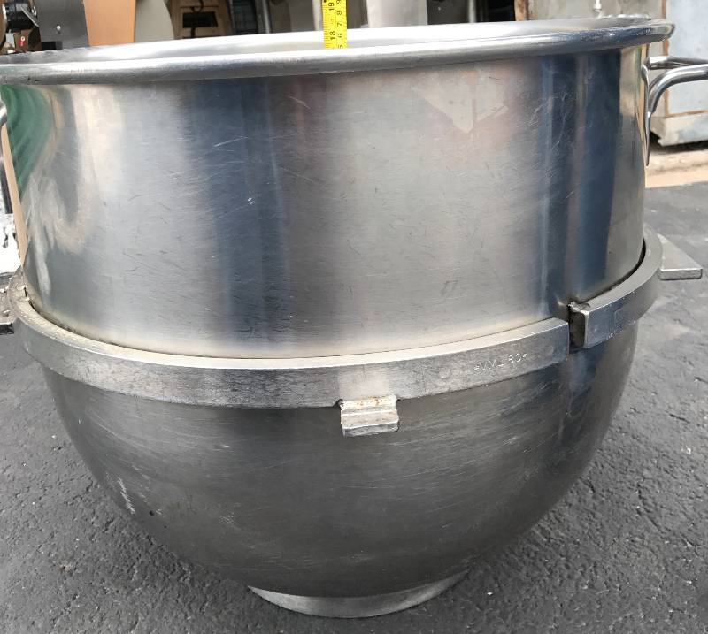 lot 2165 image: Hobart Multi Quart VML-80 Mixer Bowl