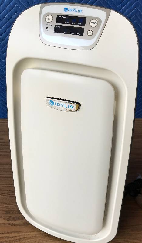 lot 2342 image: Idylis Air Purifier M#IAP-10-125