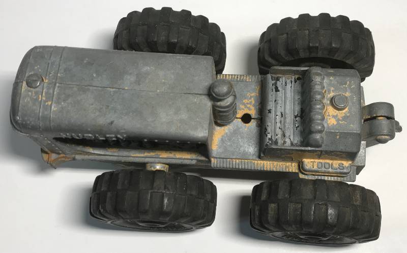 lot 1979 image: OLD Hubley Tractor Metal Toy