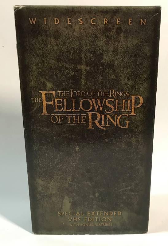 lot 2283 image: Lord of the Rings - Fellowship of the Ring - VHS 2 tape special edition