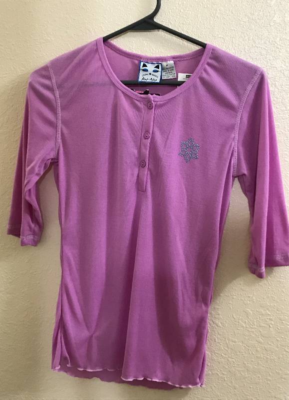 lot 2289 image: Pajama Top Microfleece size MED NEW with tags purple - half sleeve
