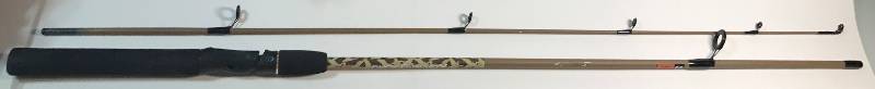 lot 2303 image: Zebco Duck Dynasty 6 Spinning Fishing Rod