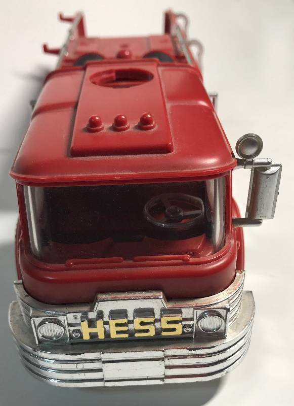 lot 1978 image: HESS Fire Engine Truck Toy