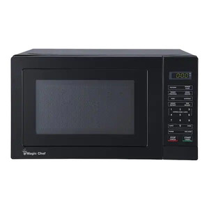lot 67121 image: Magic Chef 0.7 cu. ft. 700-Watt Countertop Microwave in Black