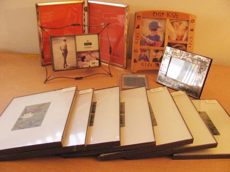 lot 6275 image: Picture frames - 8x10, collage various sizes Some new in the package