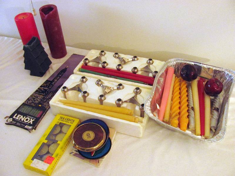 lot 6283 image: Candles and Candle Holders - various votive, taper, tea light, etc �