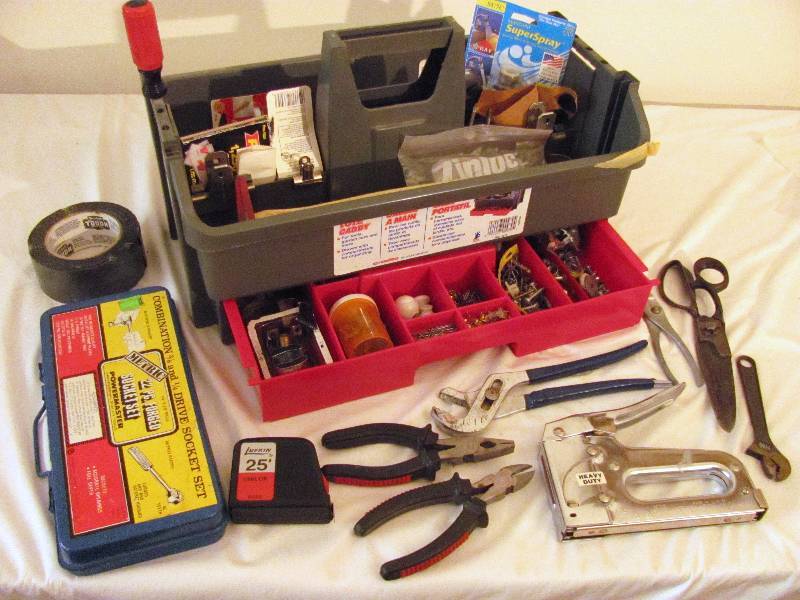 lot 6362 image: Tool Tote Caddy with All Contents - Great to have around the house for small repairs