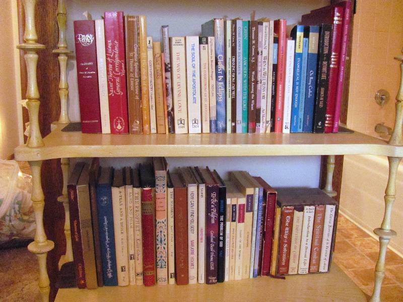lot 6405 image: Approximately 170 Books (HUGE LOT)