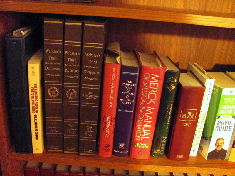 lot 7011 image: Book Lot