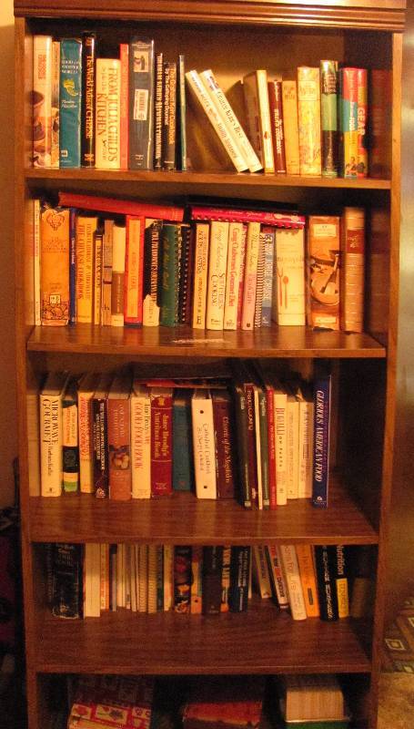 lot 7029 image: 5 Shelf Bookcase