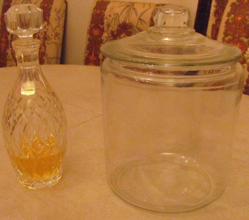 lot 7078 image: Noritake Crystal Decanter and Glass Jar
