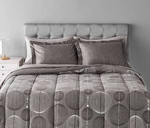 lot 55580 image: Amazon Basics 7-Piece Lightweight Microfiber Bed-in-a-Bag Comforter Bedding Set - King, Industrial Vintage Gray