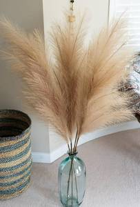 lot 55659 image: Pampas Grass Fluffy 3Pcs Floor Vase Filler Artificial Pompous Grass Fluffy Flower Arrangement for Living Room, Wedding, Home Boho Decor (Brown)
