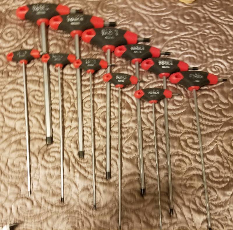 lot 7881 image: T-Bar Allen wrench set - KLEIN TOOLS 11 pieces JTH9E14