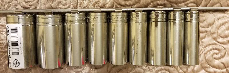 lot 7907 image: Snap-On Socket Set 12 Drive 14 to 1 14 -   SNAP-ON 