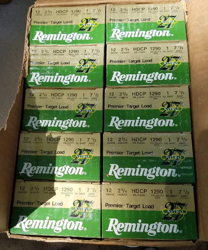 lot 7922 image: 1 CASE 12 Gauge Shotgun Shells - Premier Target Load